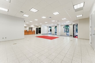 101 N Federal Hwy, Boca Raton, FL for lease Interior Photo- Image 2 of 4