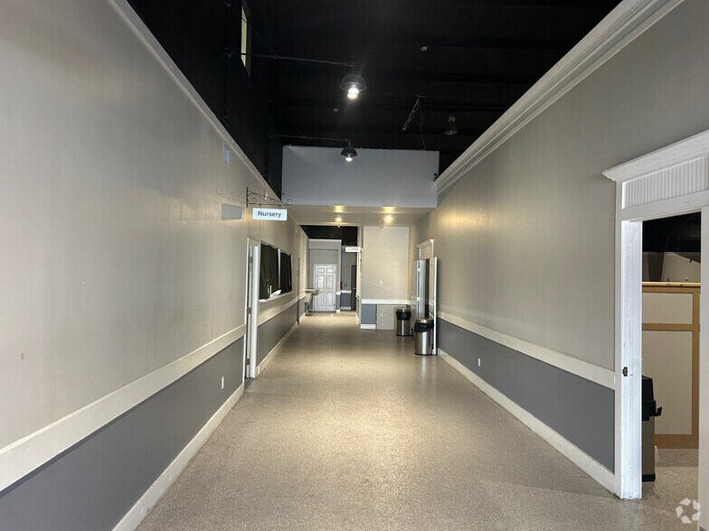15501 Ranch Road 620 N, Austin, TX à louer - Photo du bâtiment - Image 3 de 8