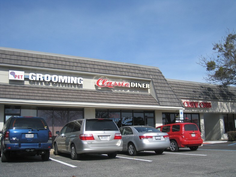 955-995 Kempsville Rd, Virginia Beach, VA à louer - Photo du bâtiment - Image 2 de 12