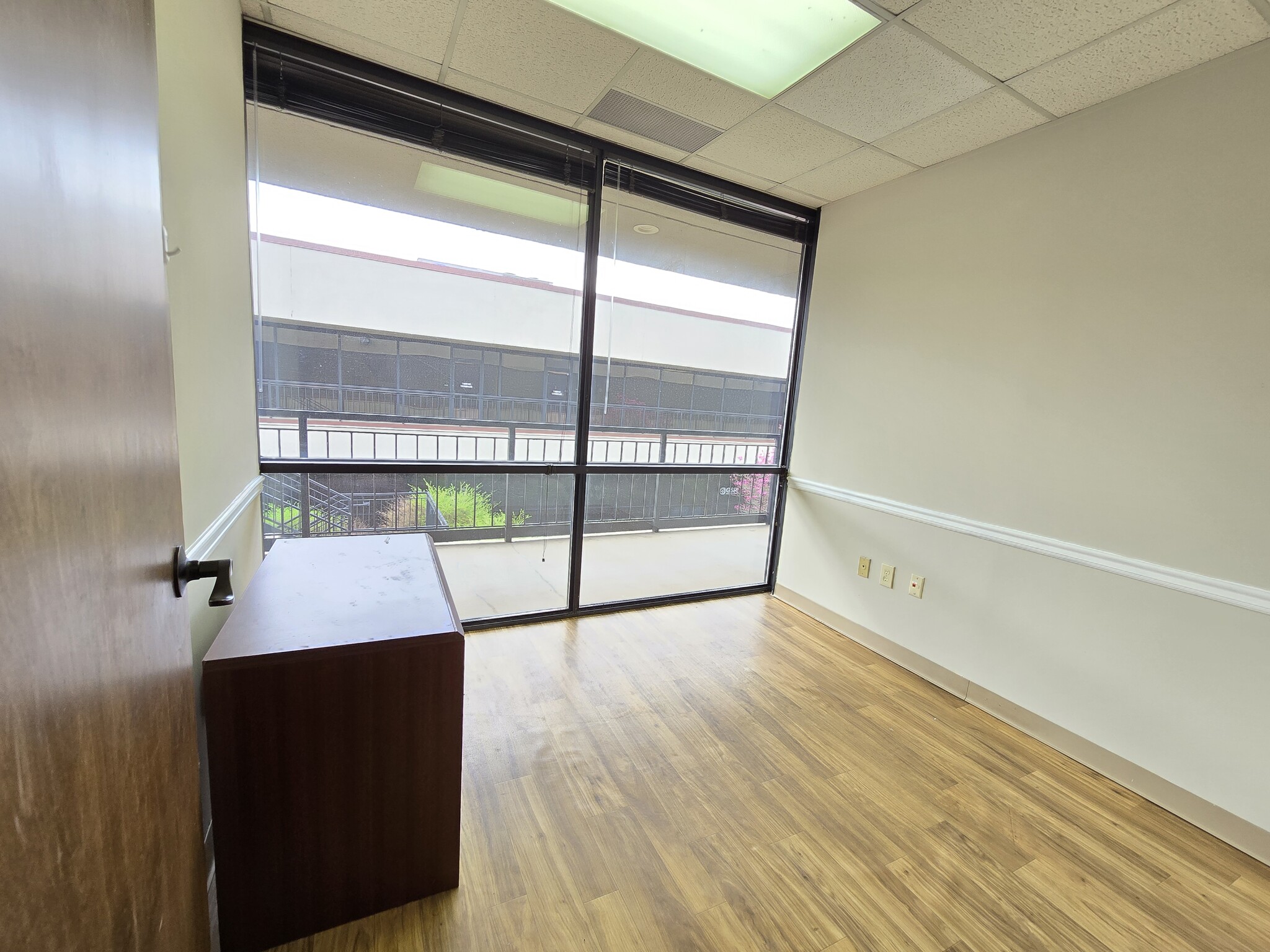 7094 Peachtree Industrial Blvd, Peachtree Corners, GA for lease Interior Photo- Image 1 of 9