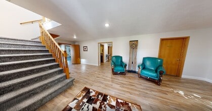 1463 Commerce Way, Idaho Falls, ID à louer Photo intérieure- Image 2 de 11