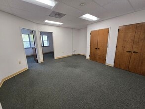 205 W Main St, Carrboro, NC for lease Interior Photo- Image 1 of 4