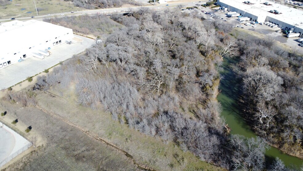 4215 Lakeside Pky, Grapevine, TX à vendre - Photo du bâtiment - Image 1 de 9