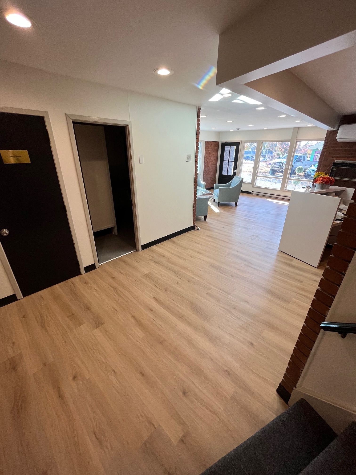 357 E Center St, Manchester, CT for lease Building Photo- Image 1 of 9