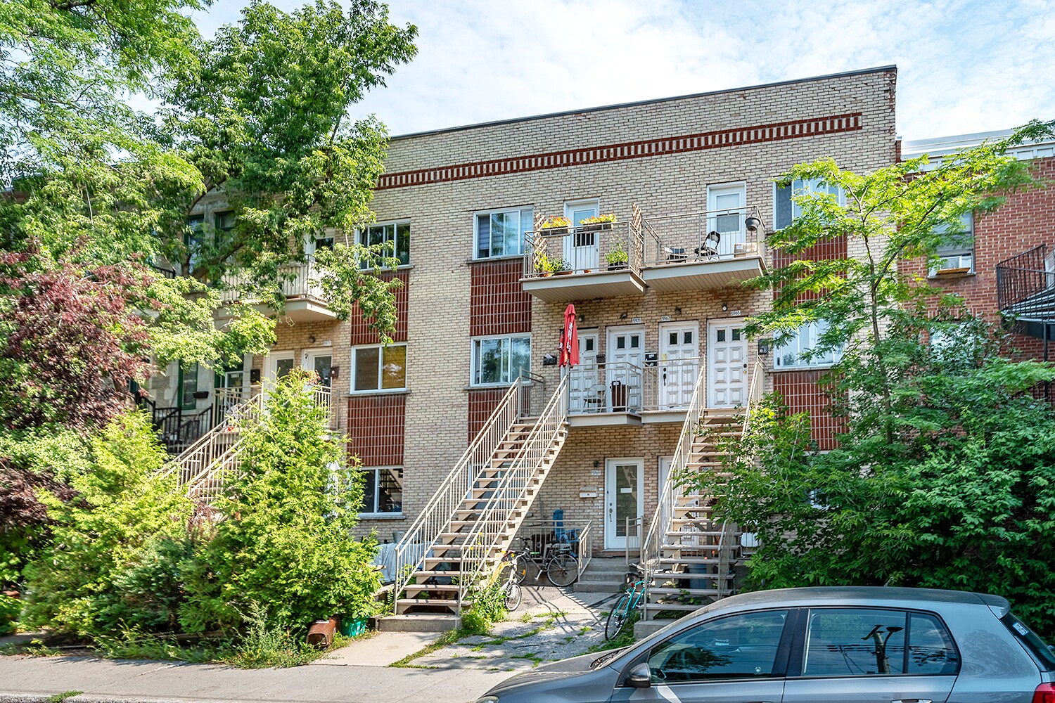 5963 Rue Waverly, Montréal, QC for sale Building Photo- Image 1 of 5