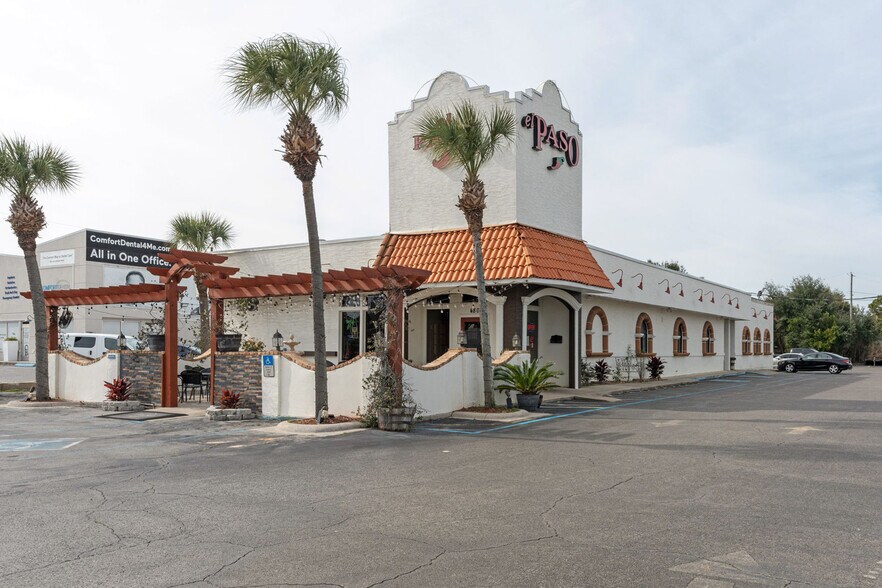 480 Mary Esther Blvd NW, Fort Walton Beach, FL à louer - Photo du bâtiment - Image 2 de 38