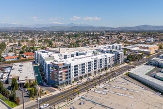 More details for 505-535 W Crowther Ave, Placentia, CA - Retail for Lease