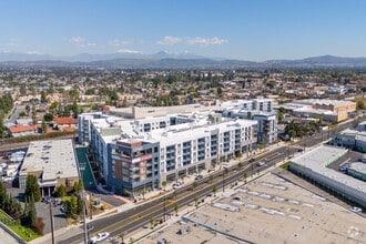 505-535 W Crowther Ave, Placentia, CA - AERIAL map view
