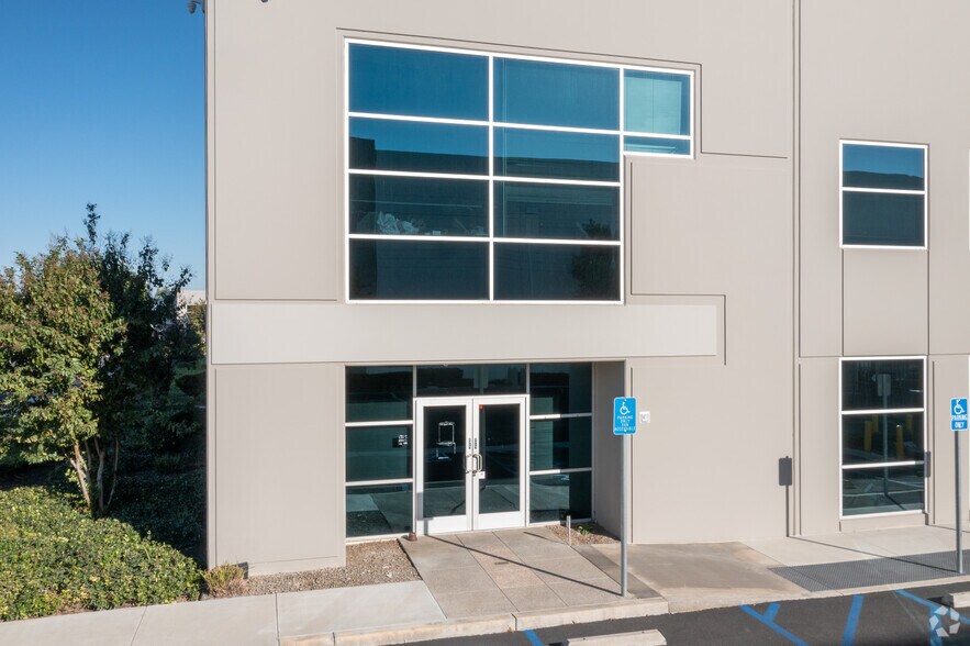 10293 Birtcher Dr, Jurupa Valley, CA for sale - Building Photo - Image 2 of 5