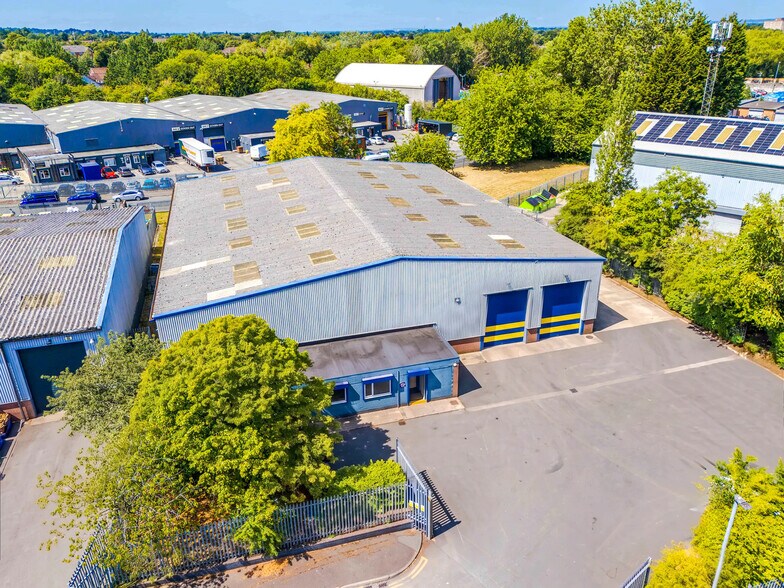 Ennis Clos, Manchester for lease - Building Photo - Image 2 of 3