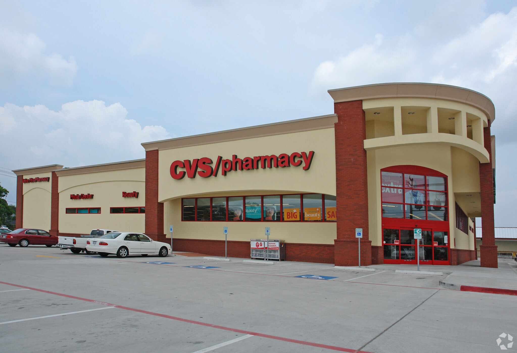 3890 Phelan Blvd, Beaumont, TX à louer Photo principale- Image 1 de 3