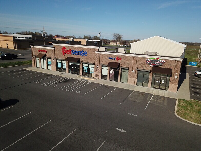 1204 Paris Rd, Mayfield, KY à louer - Photo du bâtiment - Image 2 de 9