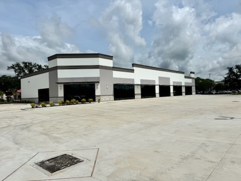 525 Orchard st, Webster, TX for lease - Building Photo - Image 1 of 6