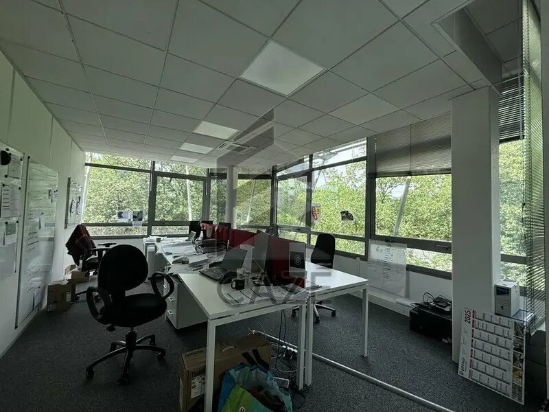 Bureau dans Pessac à louer Photo intérieure- Image 1 de 7