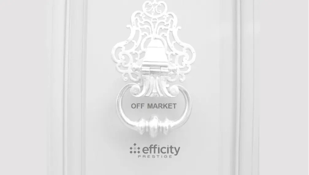 Immeuble residentiel dans Paris à vendre Photo du bâtiment- Image 1 de 2