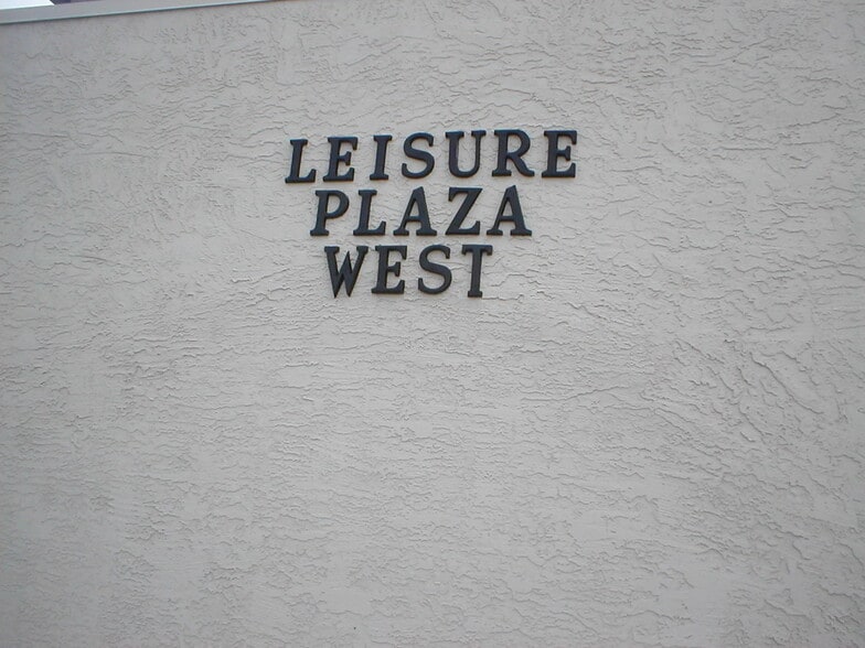 461 W Apache Trl, Apache Junction, AZ for lease - Building Photo - Image 3 of 11