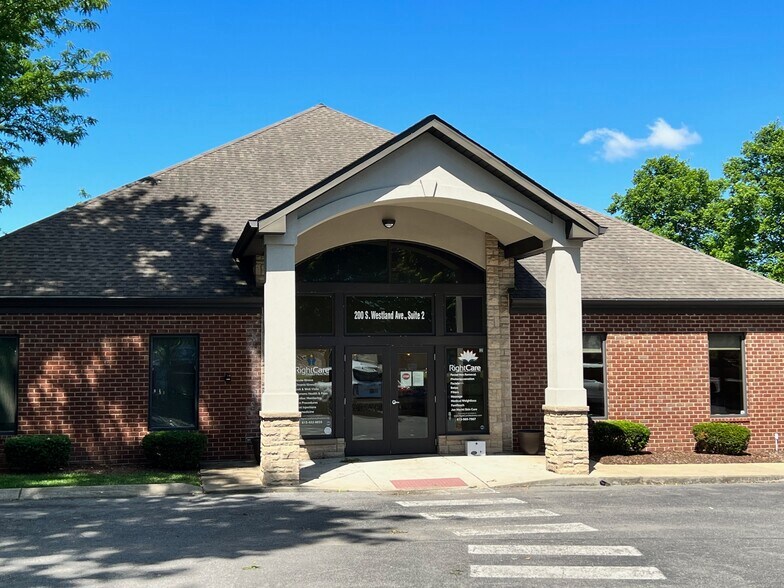 200 Westland Ave S, Gallatin, TN à louer - Photo du bâtiment - Image 3 de 7