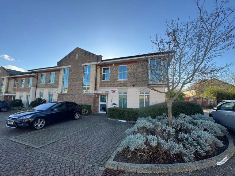 3-9 Shirwell Cres, Milton Keynes à vendre Photo du bâtiment- Image 1 de 1