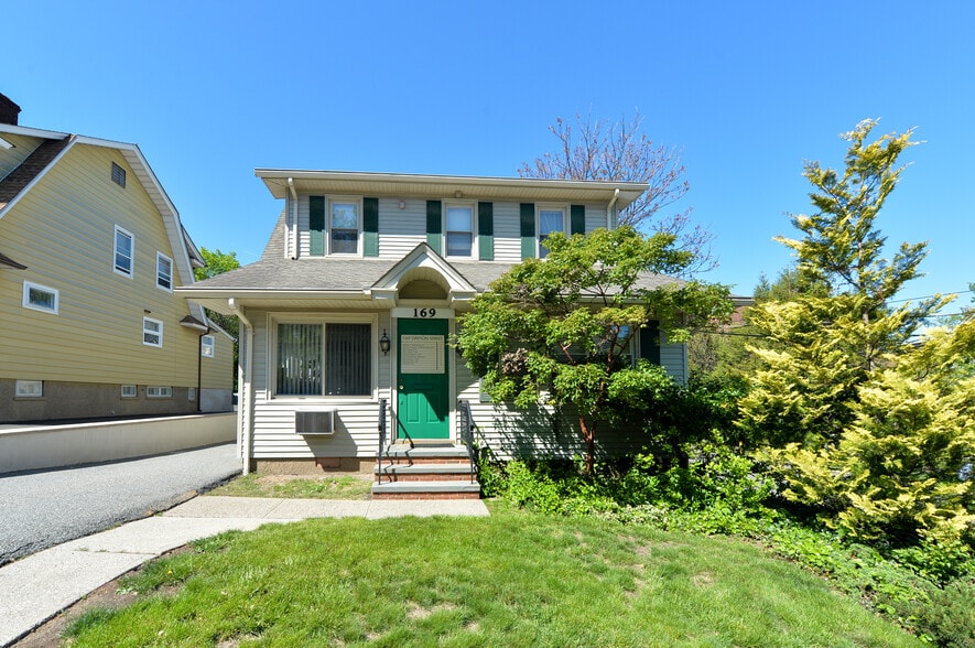 169 Dayton St, Ridgewood, NJ for sale - Building Photo - Image 2 of 10