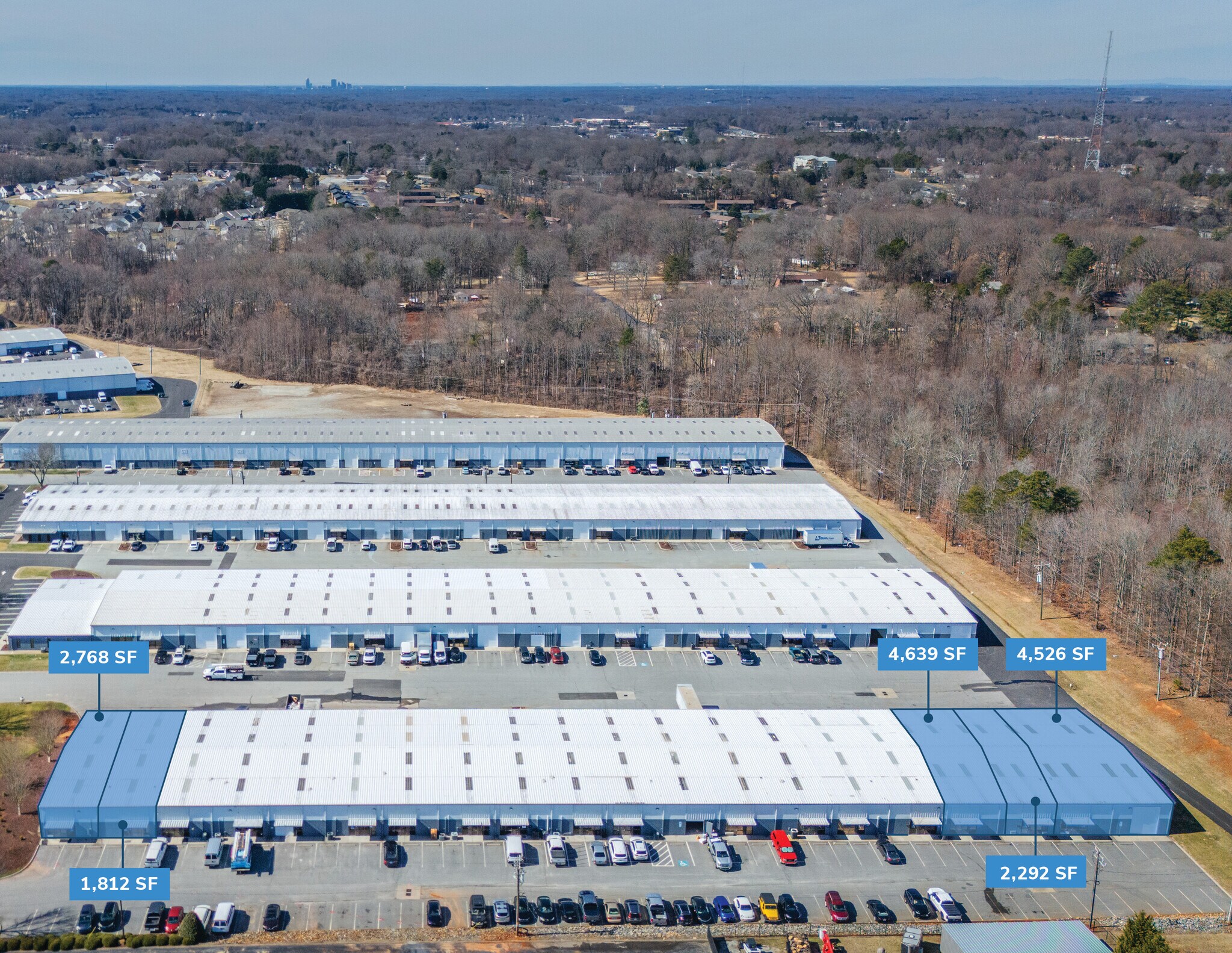 1381 South Park Dr, Kernersville, NC à louer Photo principale- Image 1 de 6