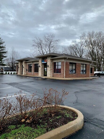 8065-8069 Mexico Rd, Saint Peters, MO à louer - Photo du bâtiment - Image 2 de 7