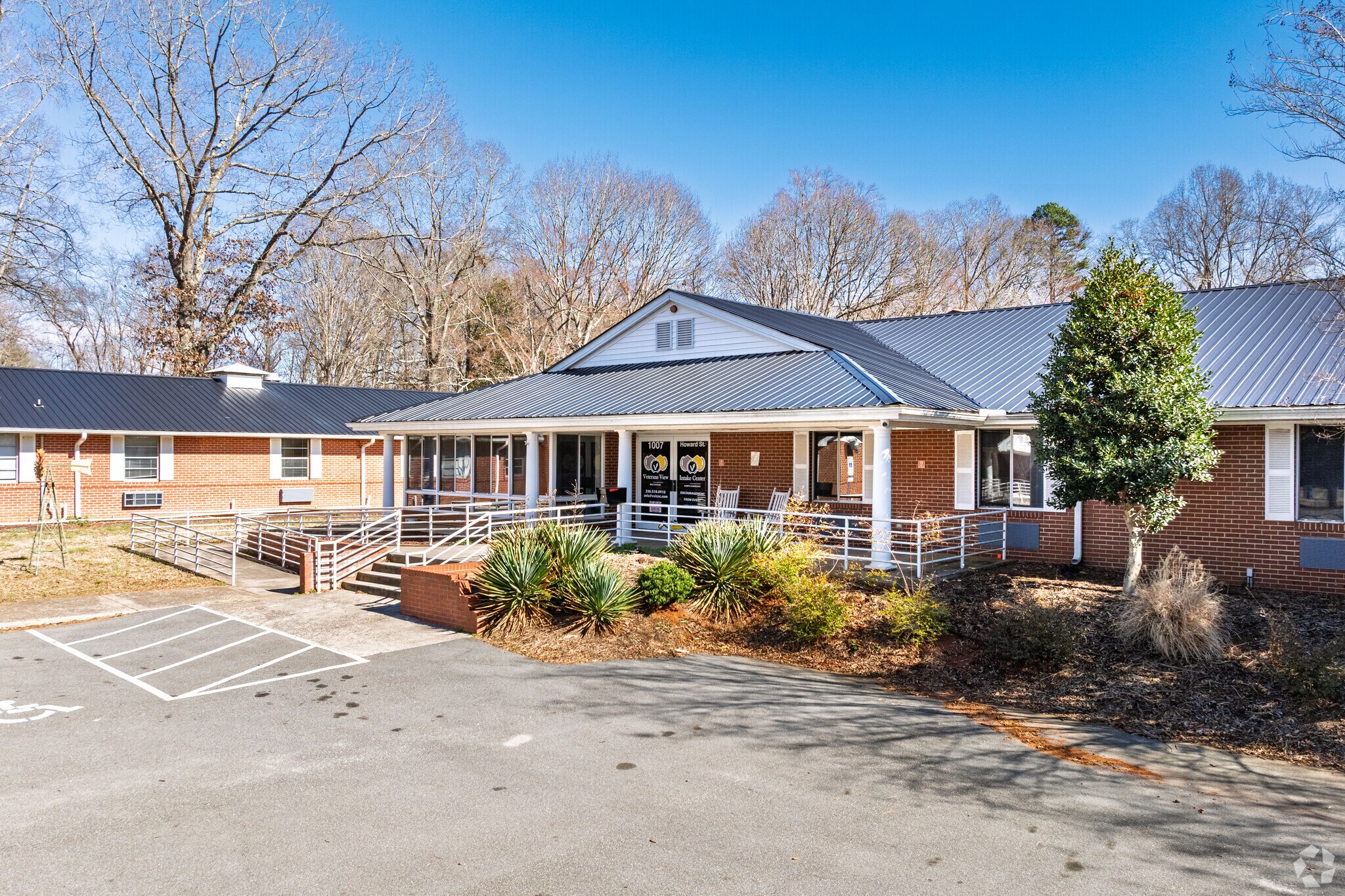 1007 Howard St, Mocksville, NC à vendre Photo principale- Image 1 de 1