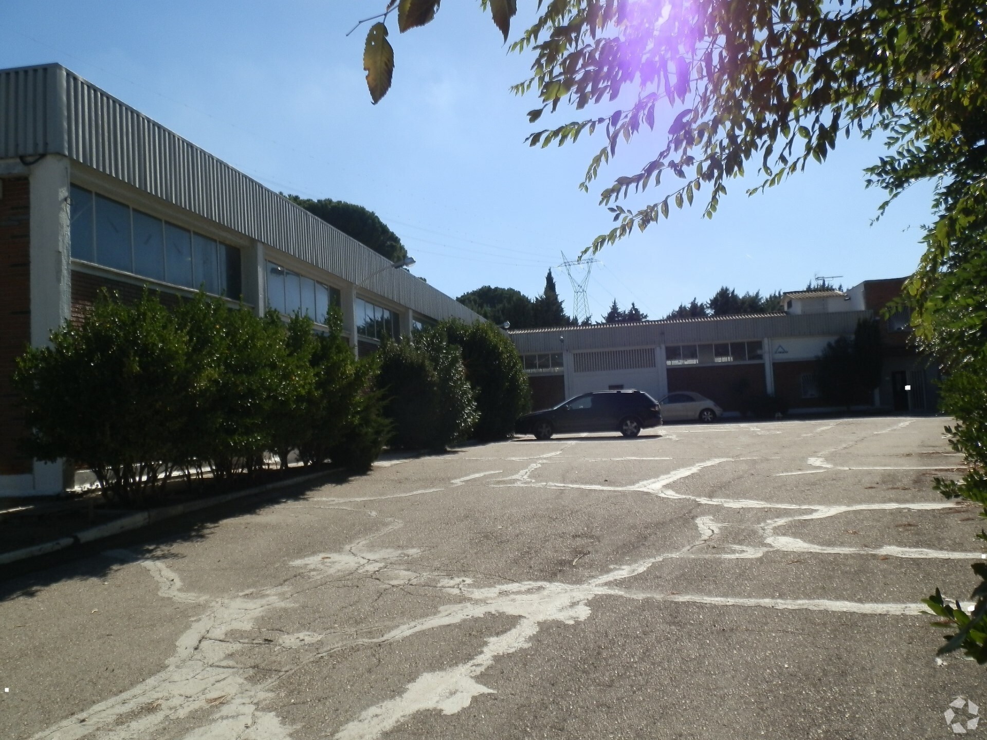 Industrial in Paracuellos De Jarama, MAD for sale Primary Photo- Image 1 of 14