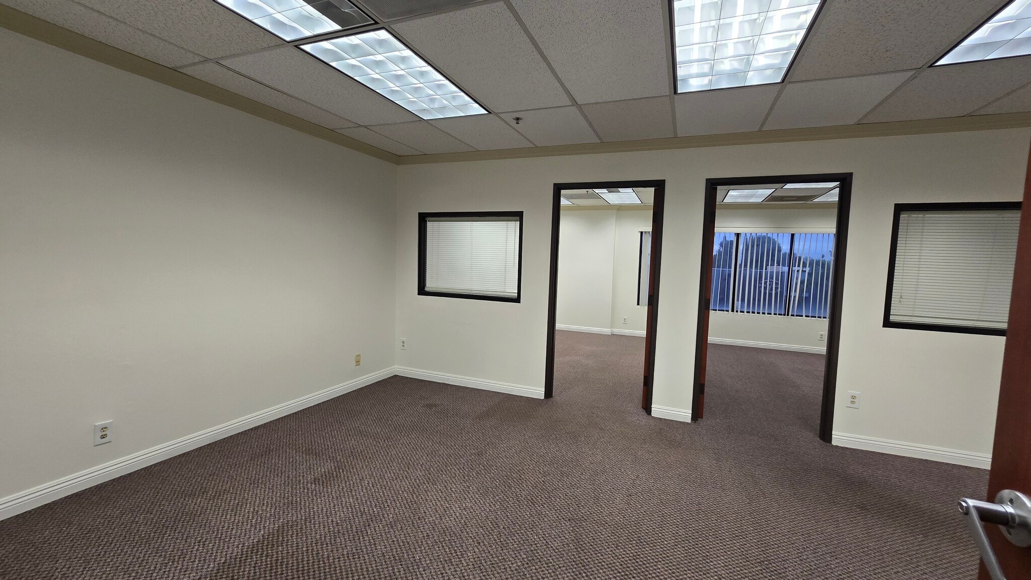 1103 S San Gabriel Blvd, San Gabriel, CA à louer Photo intérieure- Image 1 de 6