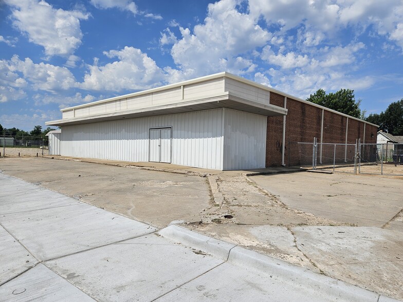 4301 S Robinson Ave, Oklahoma City, OK for sale - Building Photo - Image 1 of 17