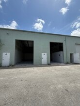 2155 NW Settle Ave, Port Saint Lucie, FL for lease Interior Photo- Image 1 of 3