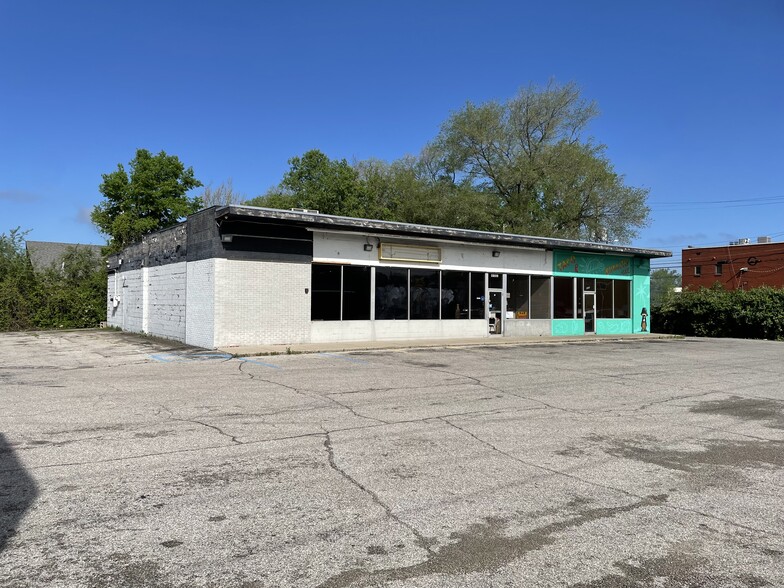 4102 N Keystone Ave, Indianapolis, IN for lease - Building Photo - Image 3 of 6