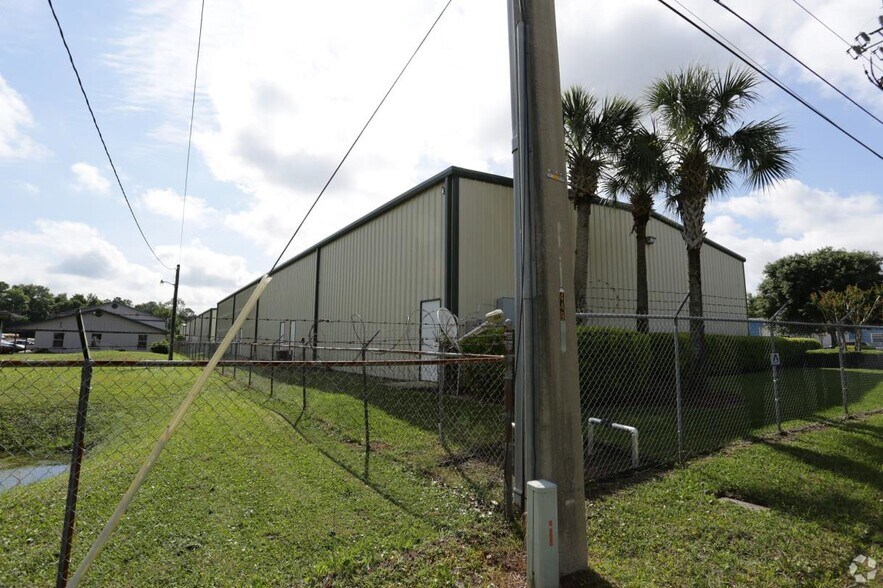 445 Tresca Rd, Jacksonville, FL à vendre - Photo du bâtiment - Image 2 de 6