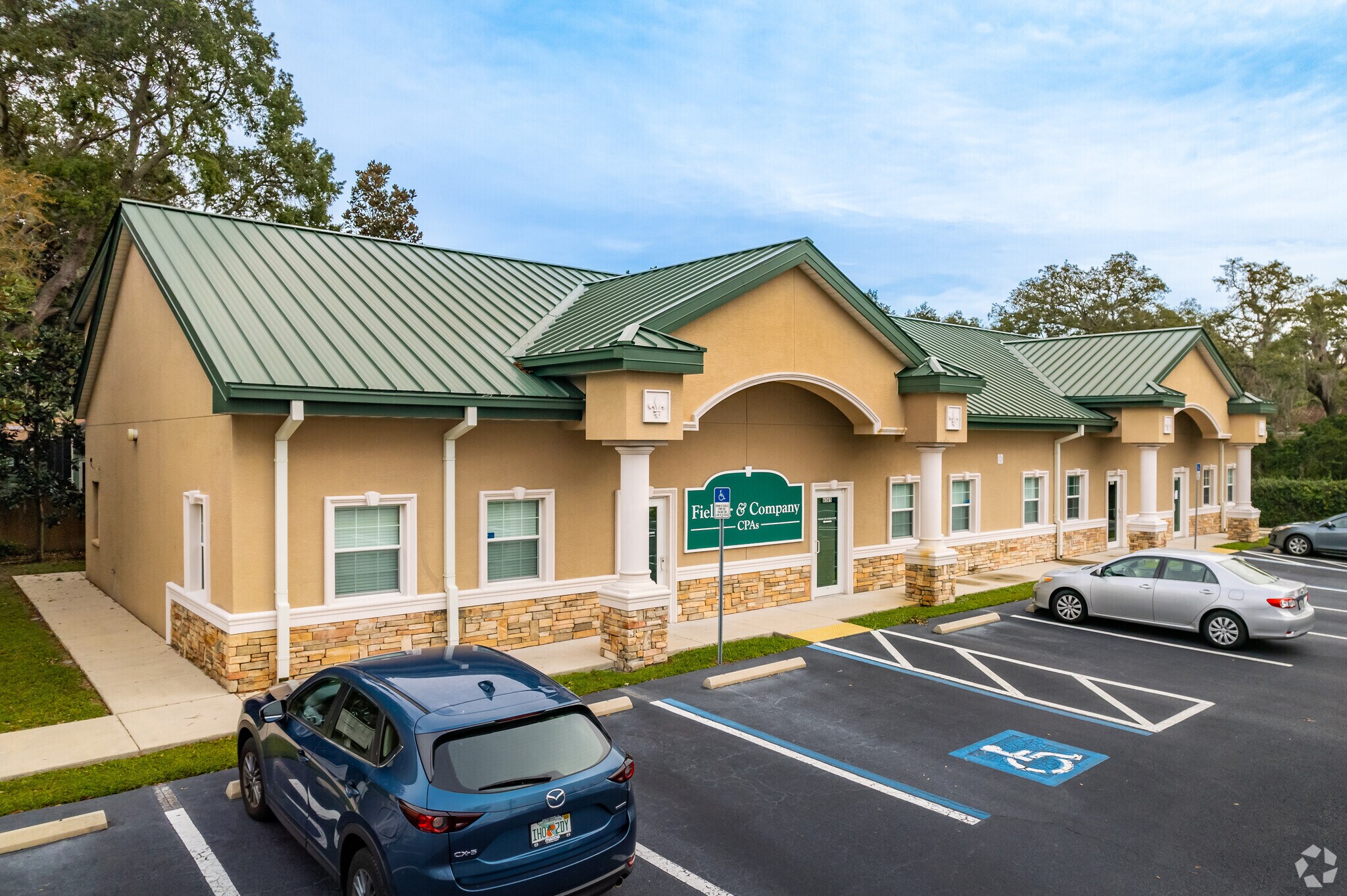 6561-6567 Gunn Hwy, Tampa, FL à louer Photo du bâtiment- Image 1 de 22