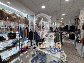 Plus de détails pour Commerce de détail à louer