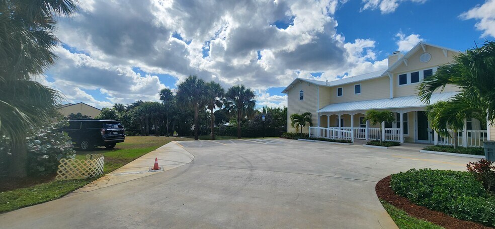 3601 N Highway A1A, Fort Pierce, FL à vendre - Photo du bâtiment - Image 3 de 53
