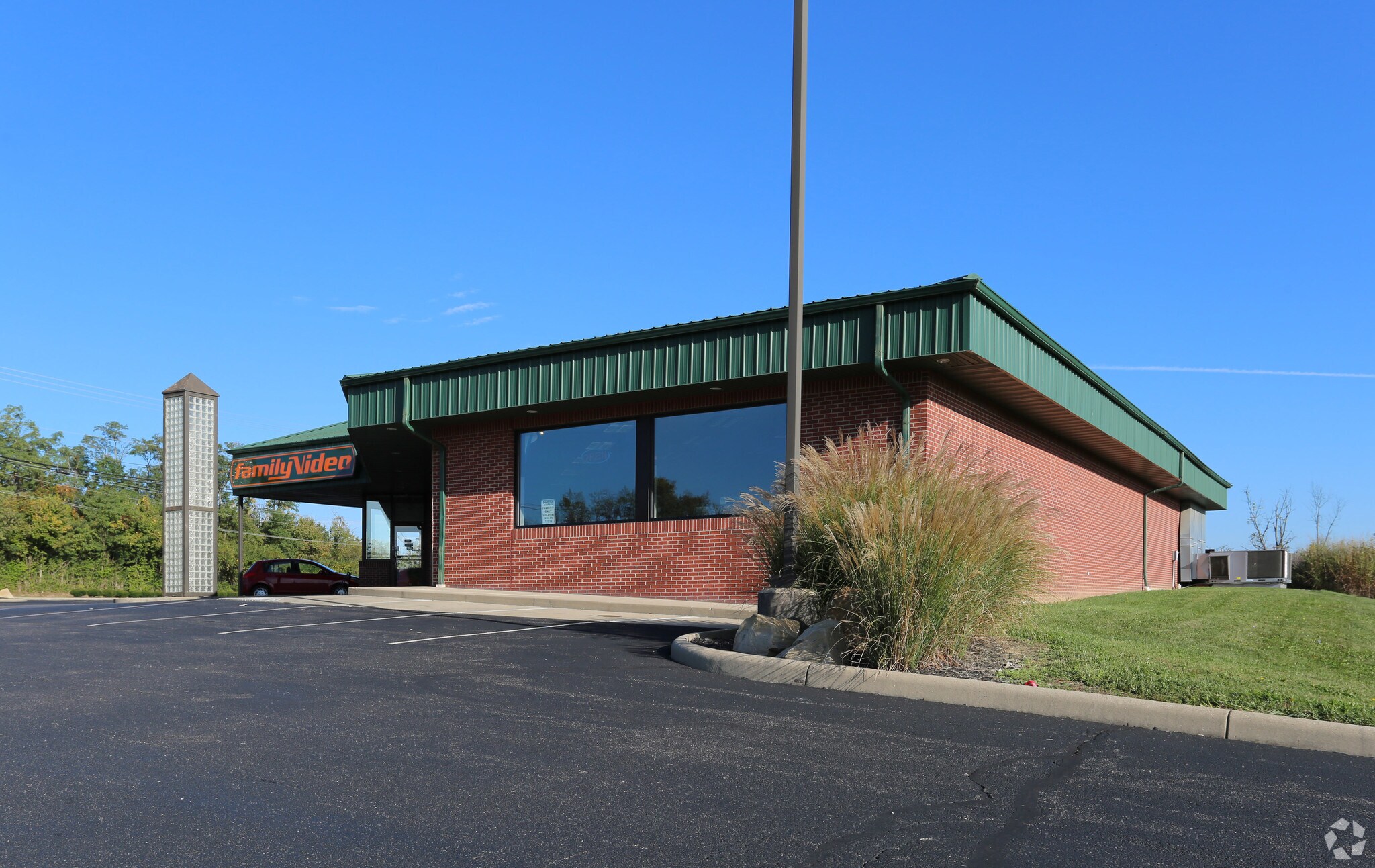 6370 Pleasant Ave, Fairfield, OH for lease Primary Photo- Image 1 of 4