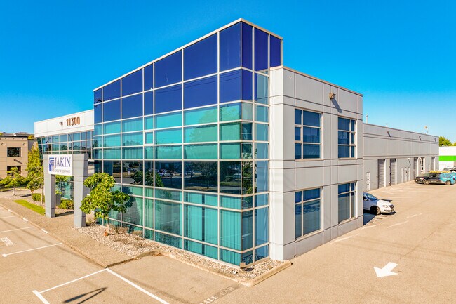 Plus de détails pour 11300 No 5 Rd, Richmond, BC - Industriel à vendre