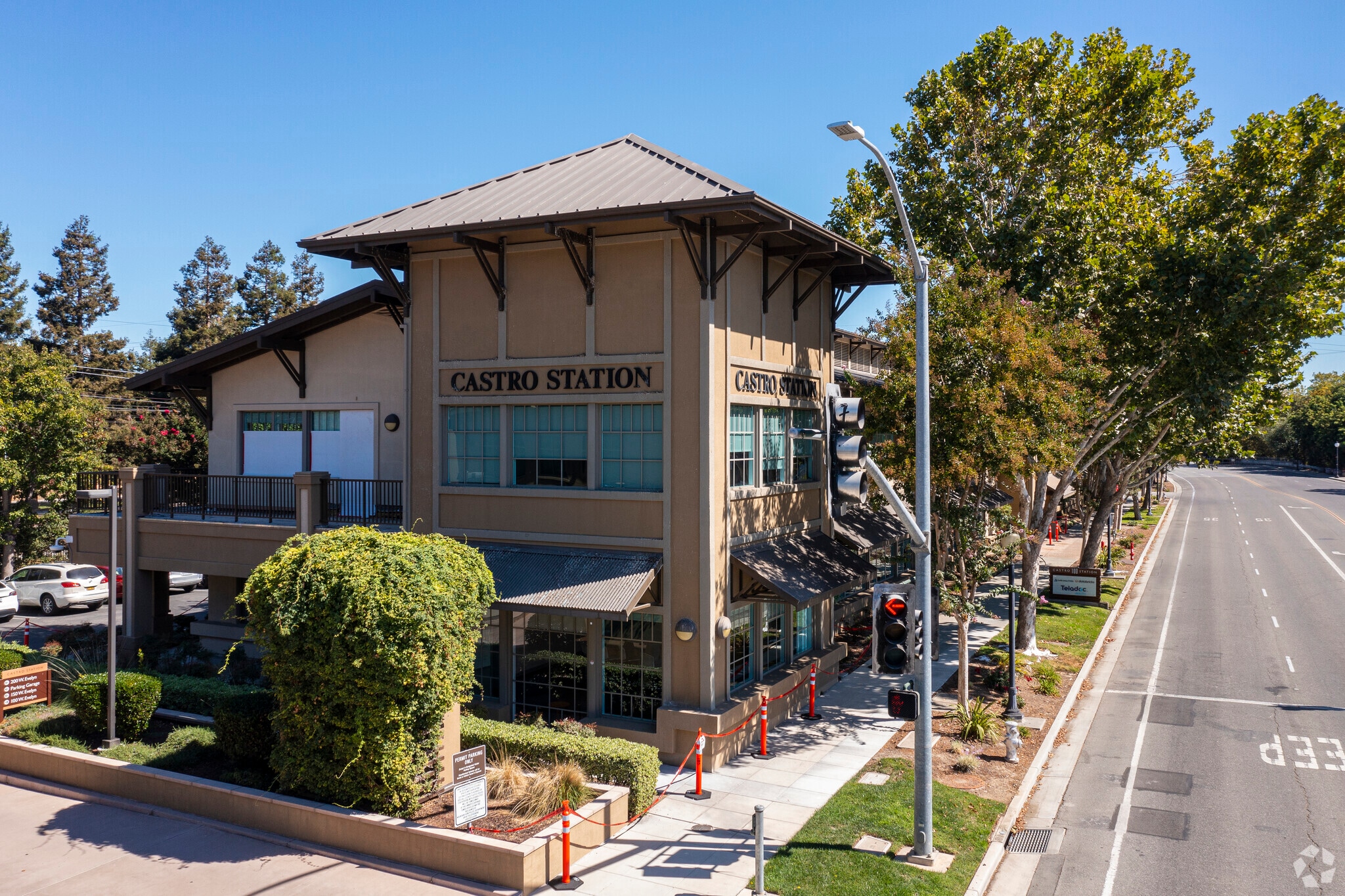 150 W Evelyn Ave, Mountain View, CA for lease Primary Photo- Image 1 of 15