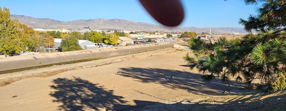 5853 W Gowen Rd, Boise, ID for sale - Building Photo - Image 2 of 14