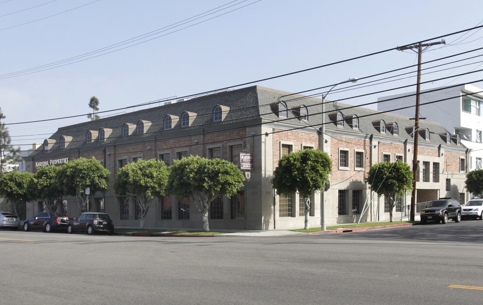 1554 S Sepulveda Blvd, Los Angeles, CA for lease Primary Photo- Image 1 of 30