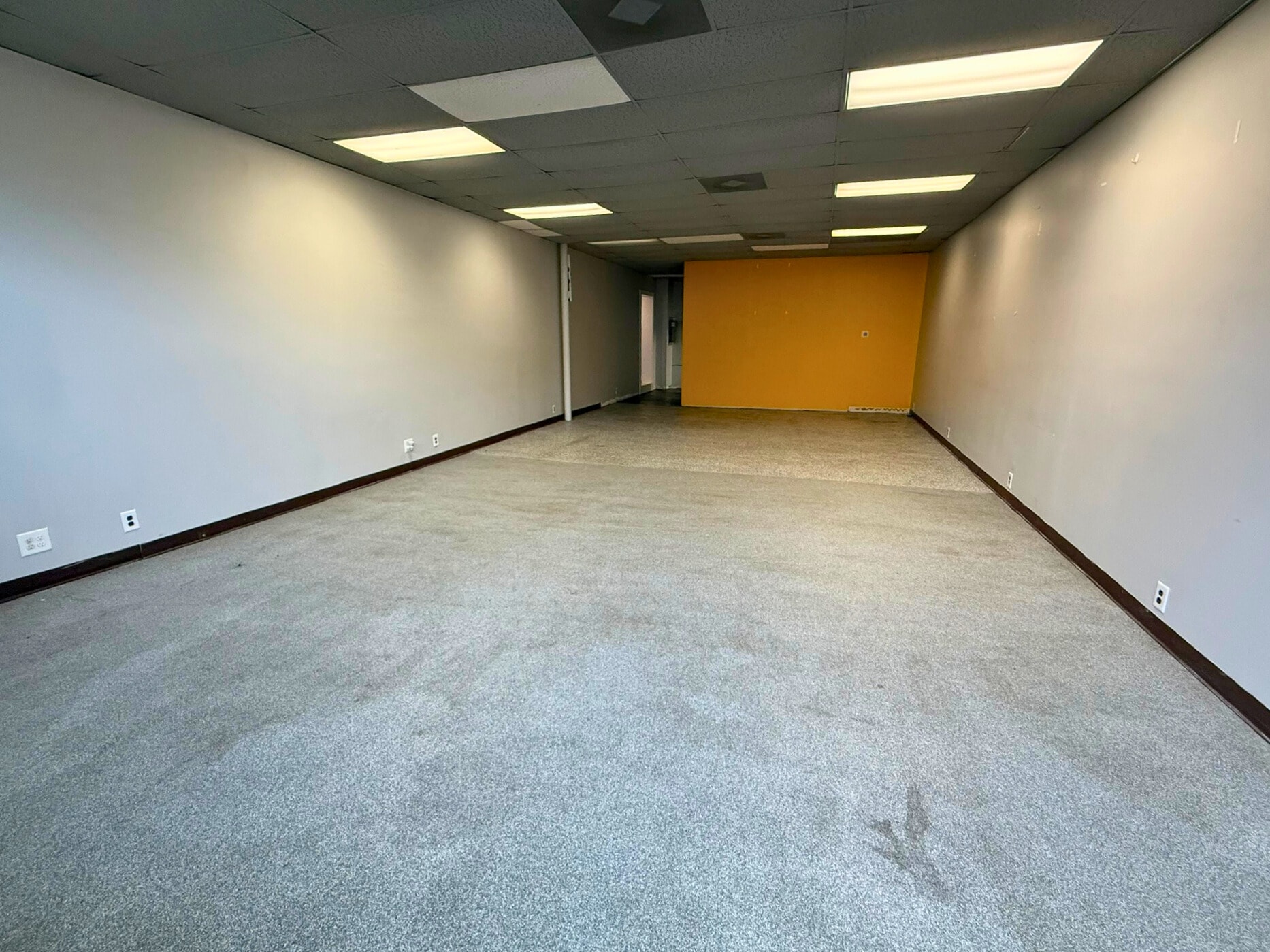 603-641 Peters Creek Pky, Winston-Salem, NC for lease Interior Photo- Image 1 of 4