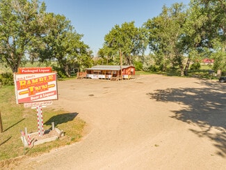 Plus de détails pour 13899 MT HIGHWAY 200 Hwy, Sun River, MT - Commerce de détail à vendre