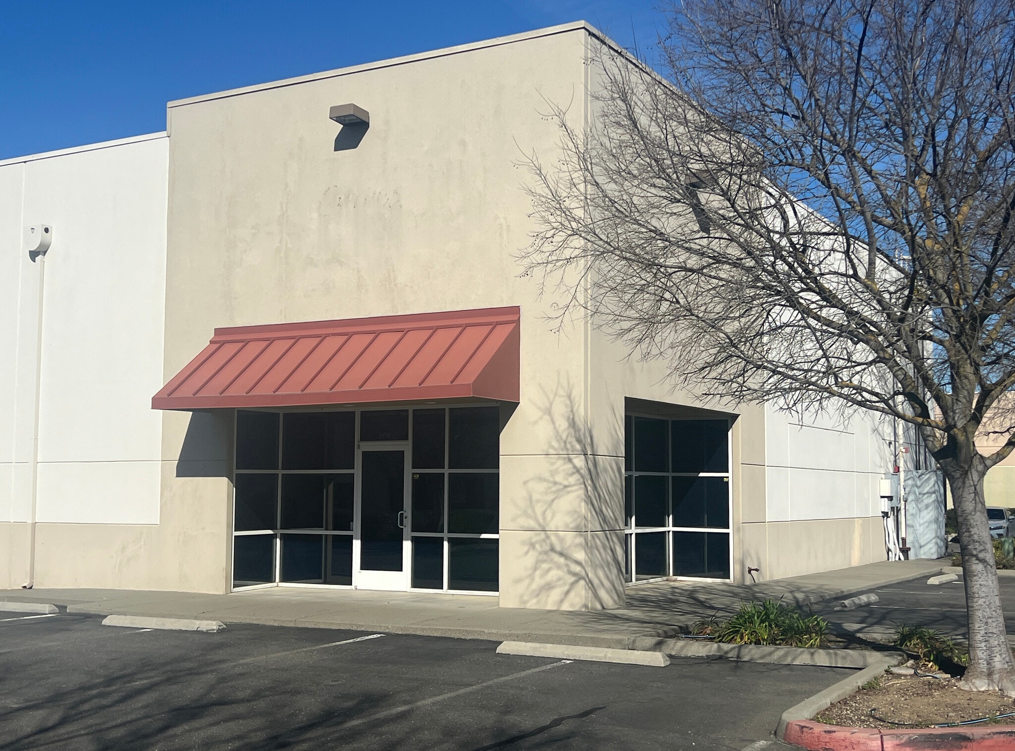 20 N East St, Woodland, CA for lease Primary Photo- Image 1 of 22