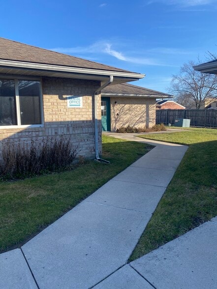 1206 Union Rd, Englewood, OH for sale - Building Photo - Image 1 of 14