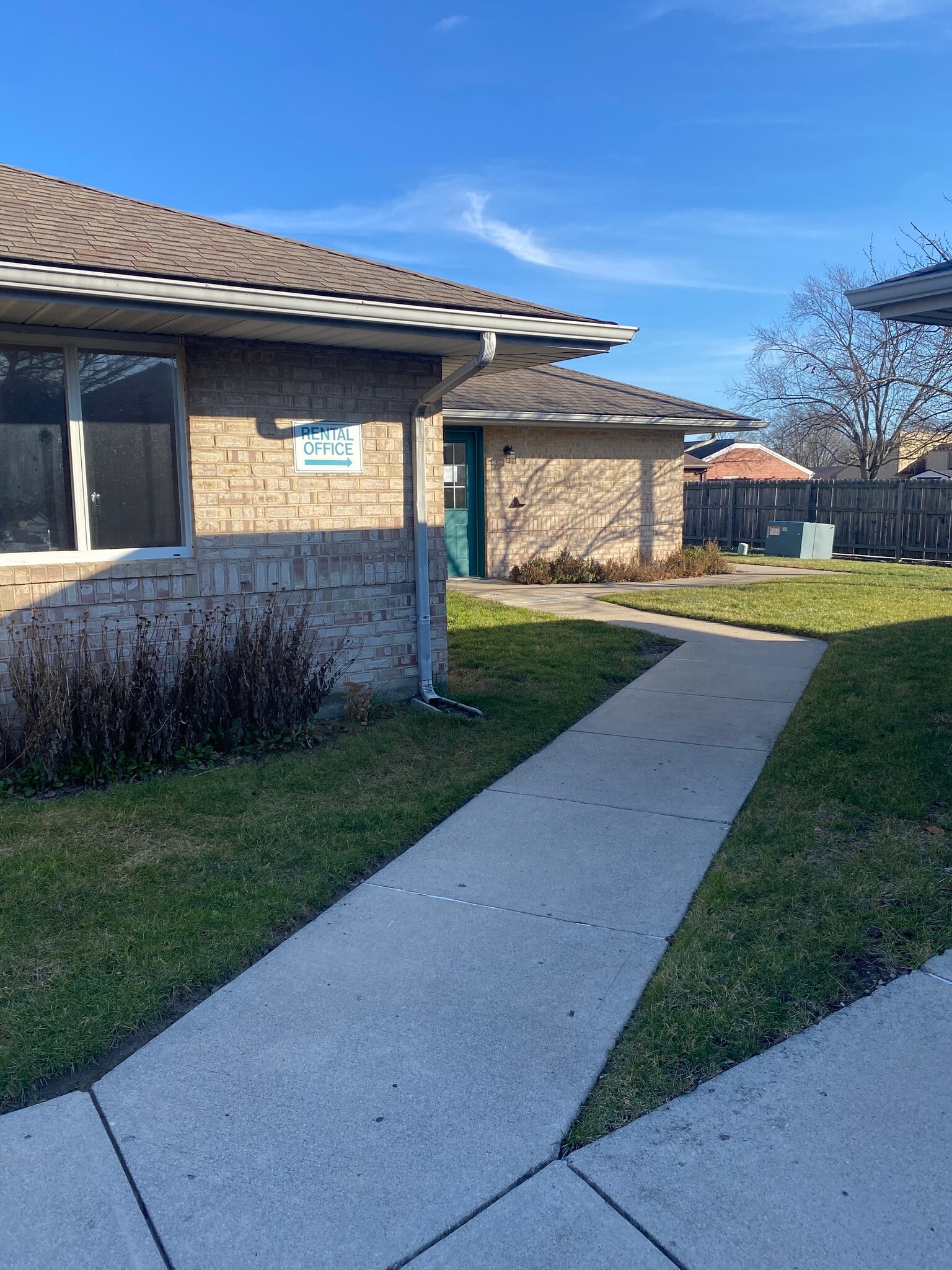 1206 Union Rd, Englewood, OH à vendre Photo du bâtiment- Image 1 de 15