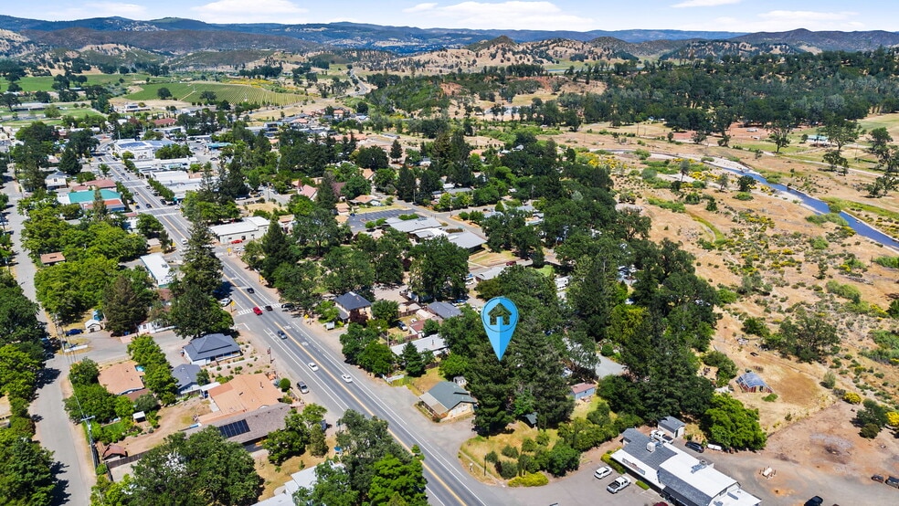 21298 Calistoga rd, Middletown, CA for sale - Building Photo - Image 2 of 41