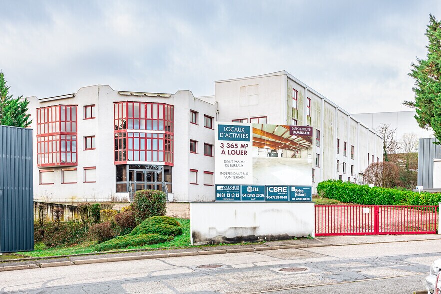 Flex dans Champagne-au-Mont-d'Or à louer - Photo du bâtiment - Image 2 de 2