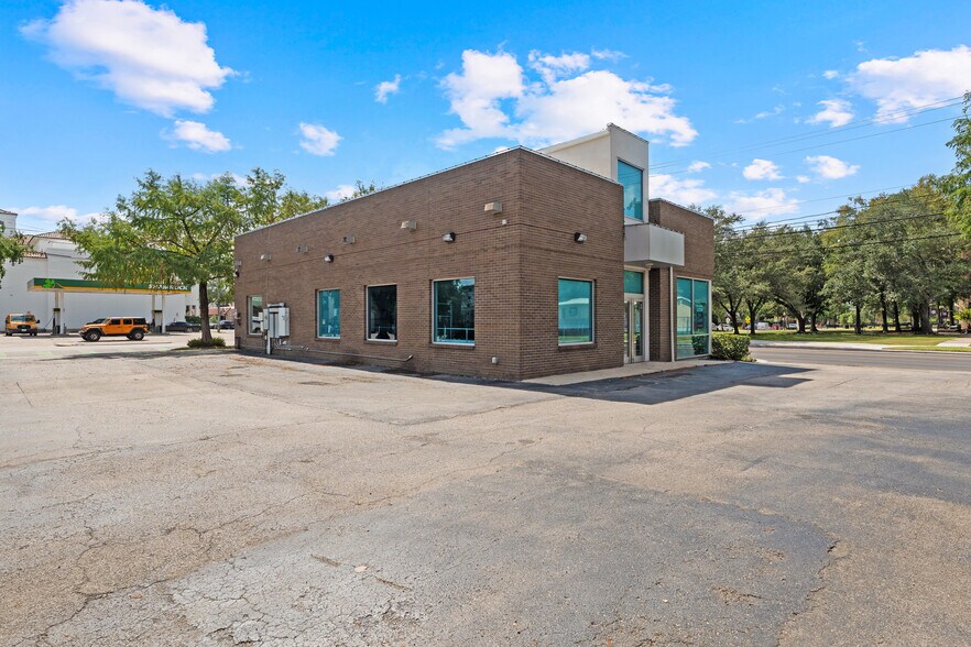 1800 Westheimer Rd, Houston, TX à louer - Photo du bâtiment - Image 3 de 9