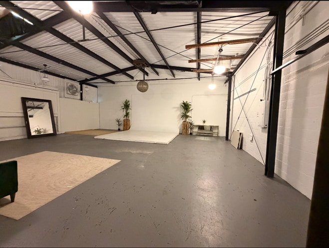 1850 Donner Ave, San Francisco, CA for lease Interior Photo- Image 1 of 5