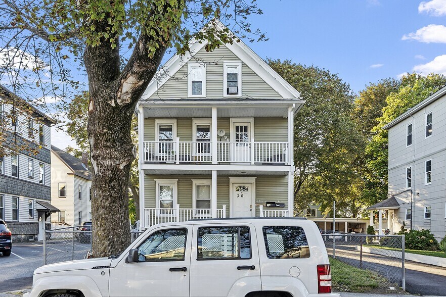 36-38 Houghton St, Worcester, MA à vendre - Photo du bâtiment - Image 3 de 103